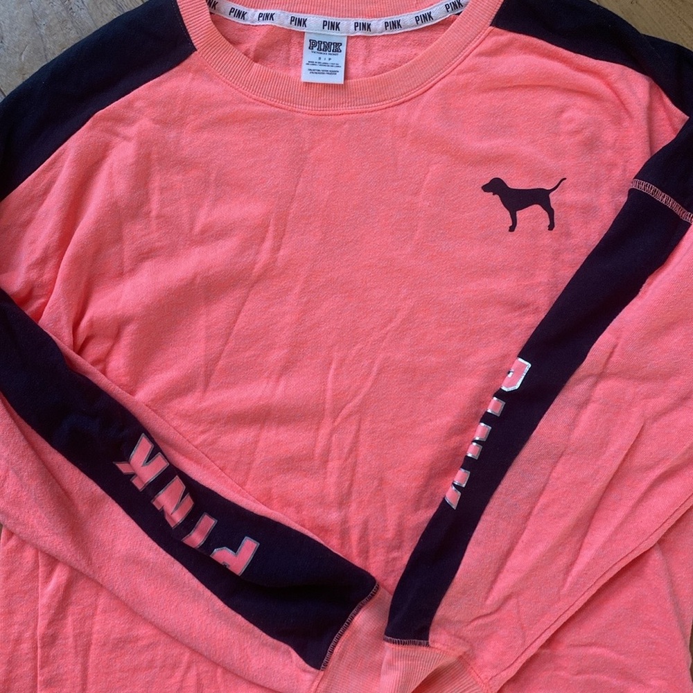 PINK Victoria’s Secret sweatshirt